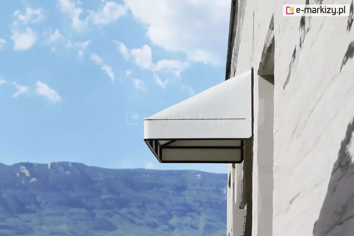 Markiza koszowa trojkatna na wymiar