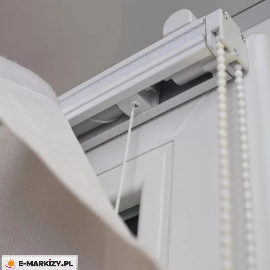 Roleta rzymska clasic sposob zwijania tkaniny