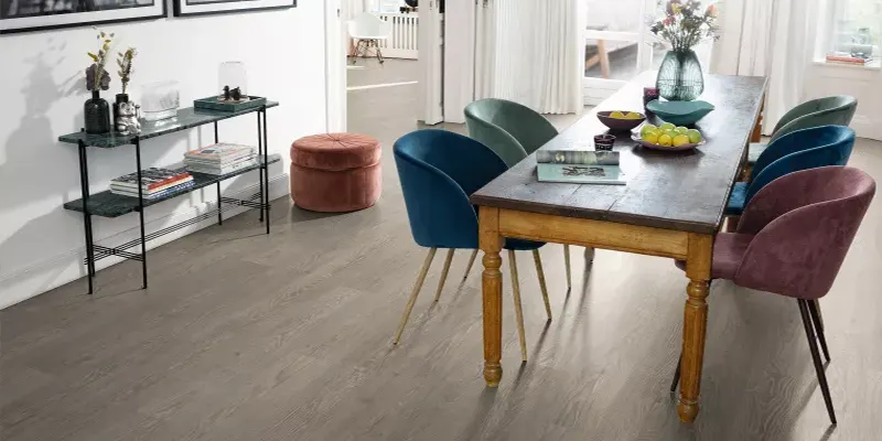 Egger Bodenpaneele VOX Laminatbodenpaneele im Schlafzimmer und im Zimmer