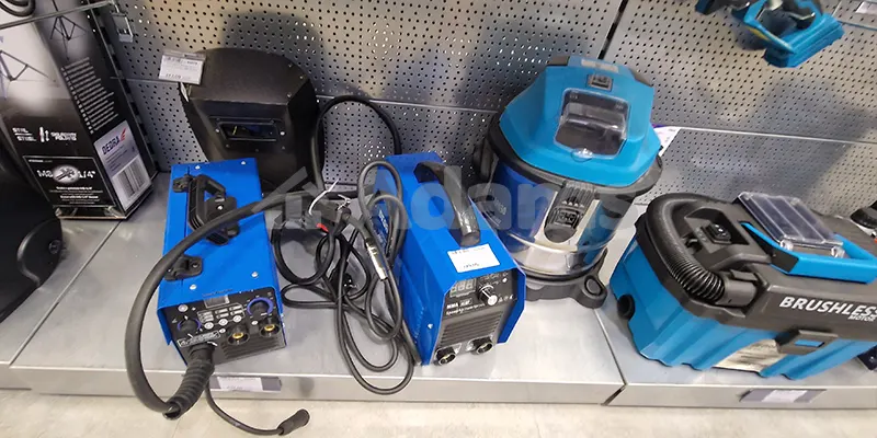 Agregaty spawalnicze i odkurzacze Dedra to obowiazkowe wyposażenie przydomowego warsztatu