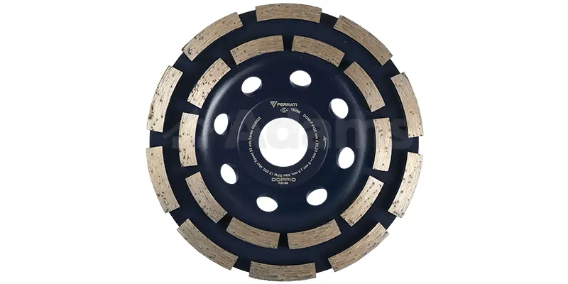 Der Schleiftopf ist für Renovierungsarbeiten geeignet.