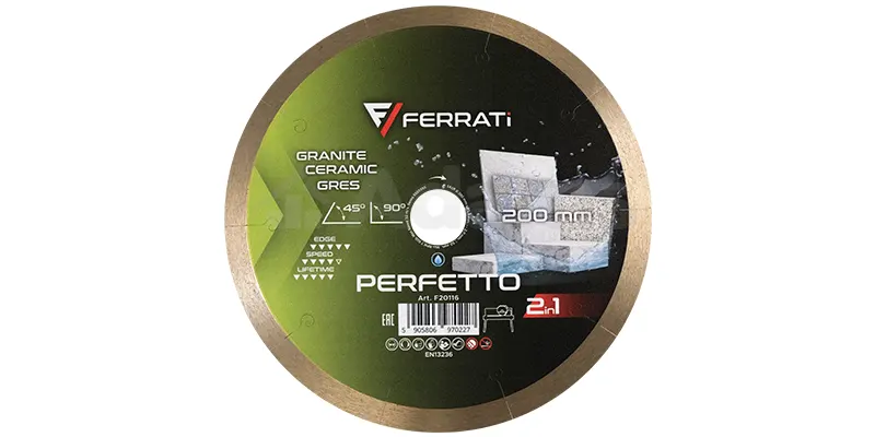 Die Trennscheibe ist für alle Arten von Keramik und Feinsteinzeug geeignet und ermöglicht auch das Schneiden im Winkel.